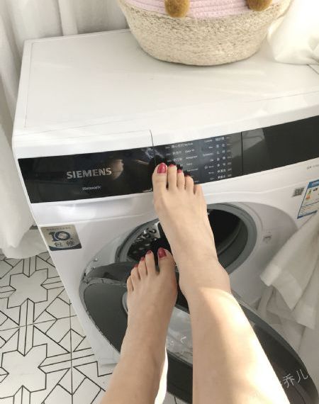 花花世界免费观看高清视频_1080P高清完整版播放