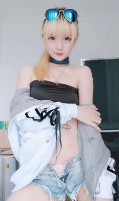 尤物yw午夜国产精品大臿蕉_英文版字幕