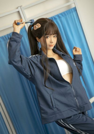 a级黄色免费_高清日本电影免费