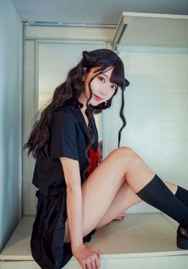 欧美壮老头的大长吊GAY_午夜伦不卡高清在线观看